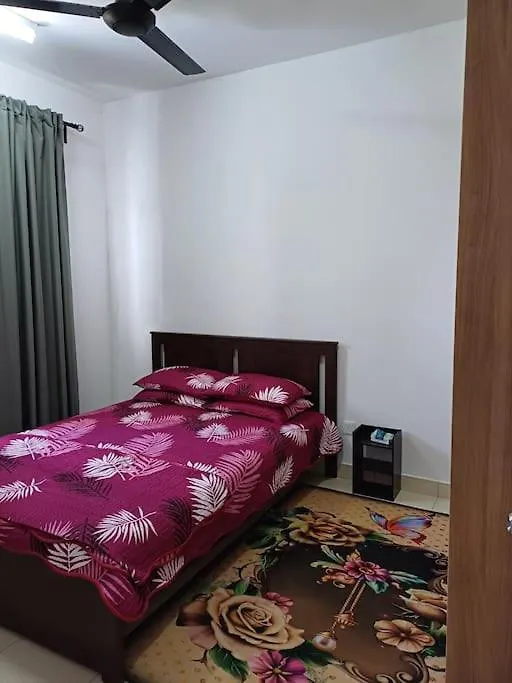 Homestay Klia Putrajaya Sepang Kampong Bekoh Apartment